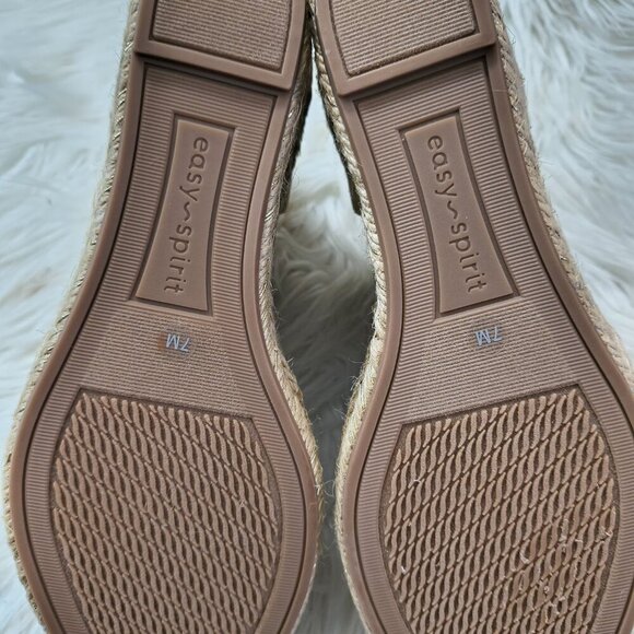 NIB Easy Spirit Mesa Espadrille Wedge - Size 7 Tan / Gold - Picture 4 of 9